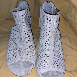 Short-Platform Heel Ankle Boots